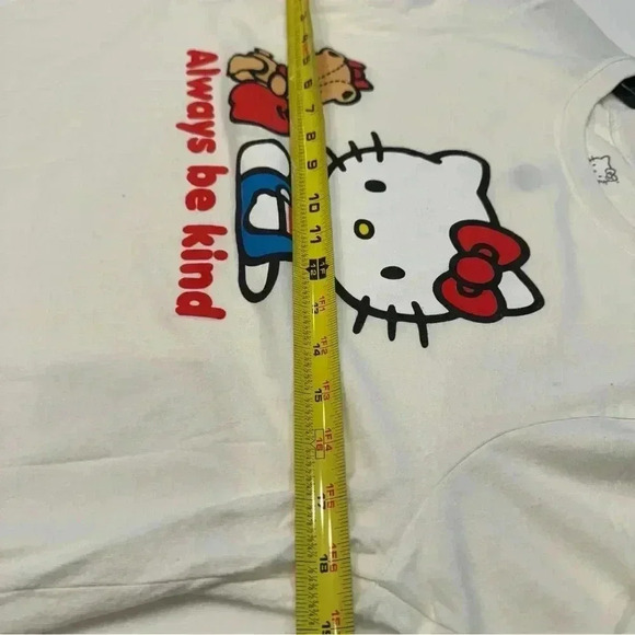 Hello kitty girls white short sleeve tee shirt “always be kind” size large - Picture 5 of 7